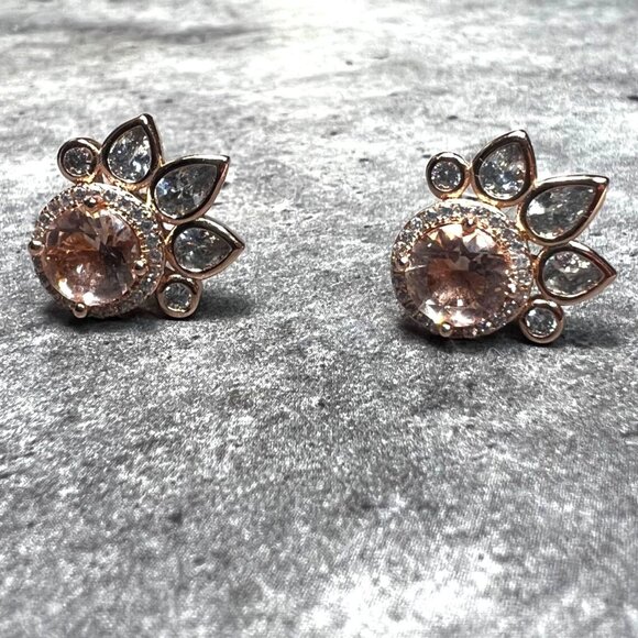 Bomb Party Earrings, universal size, yellow topaz looking stone with white topa - Picture 4 of 6